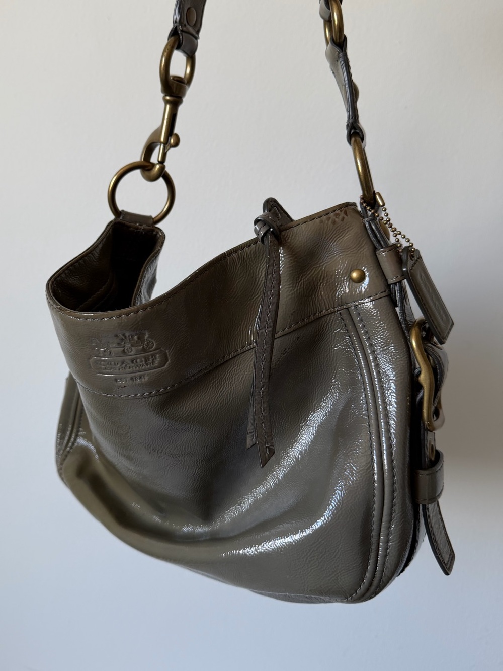Coach Zoe Patent Leather Hobo Shoulder Bag Olive- Grey 12735 - Picture 12 of 12
